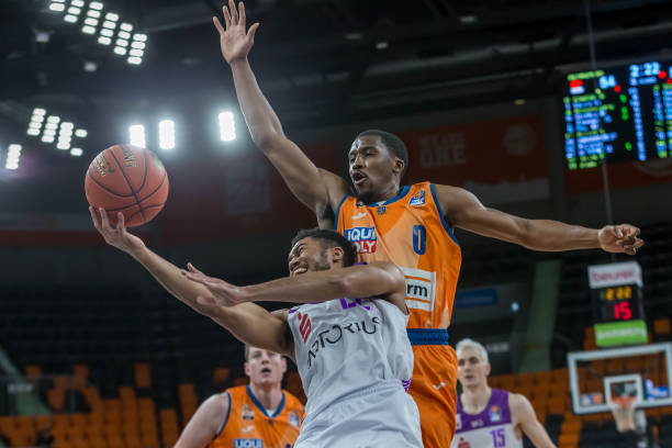 场休息时间 场休息时间