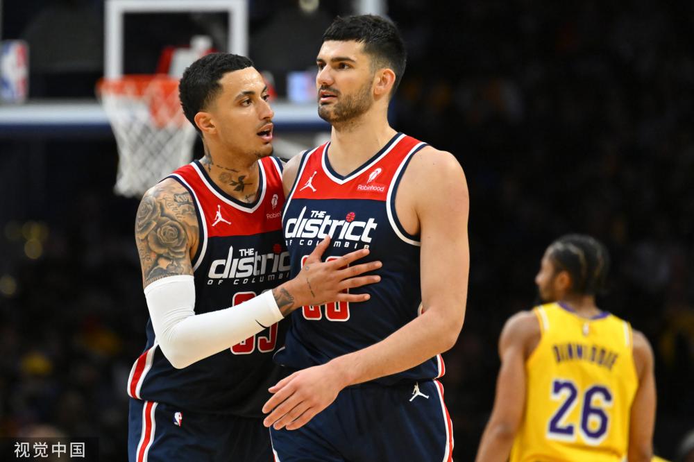 人意料地大 人意料地大