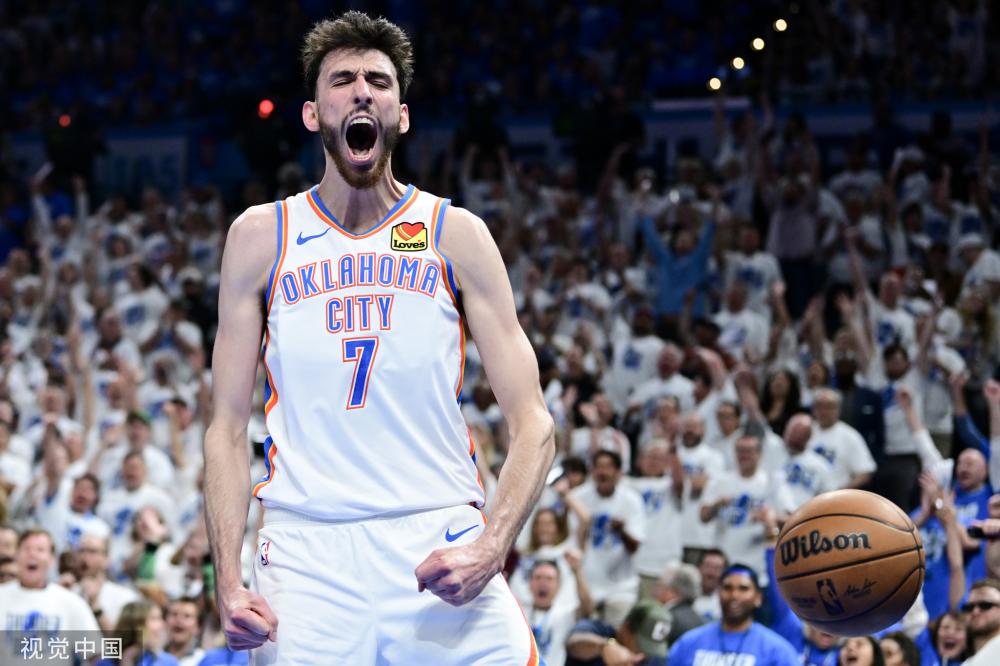 中的一个显 中的一个显